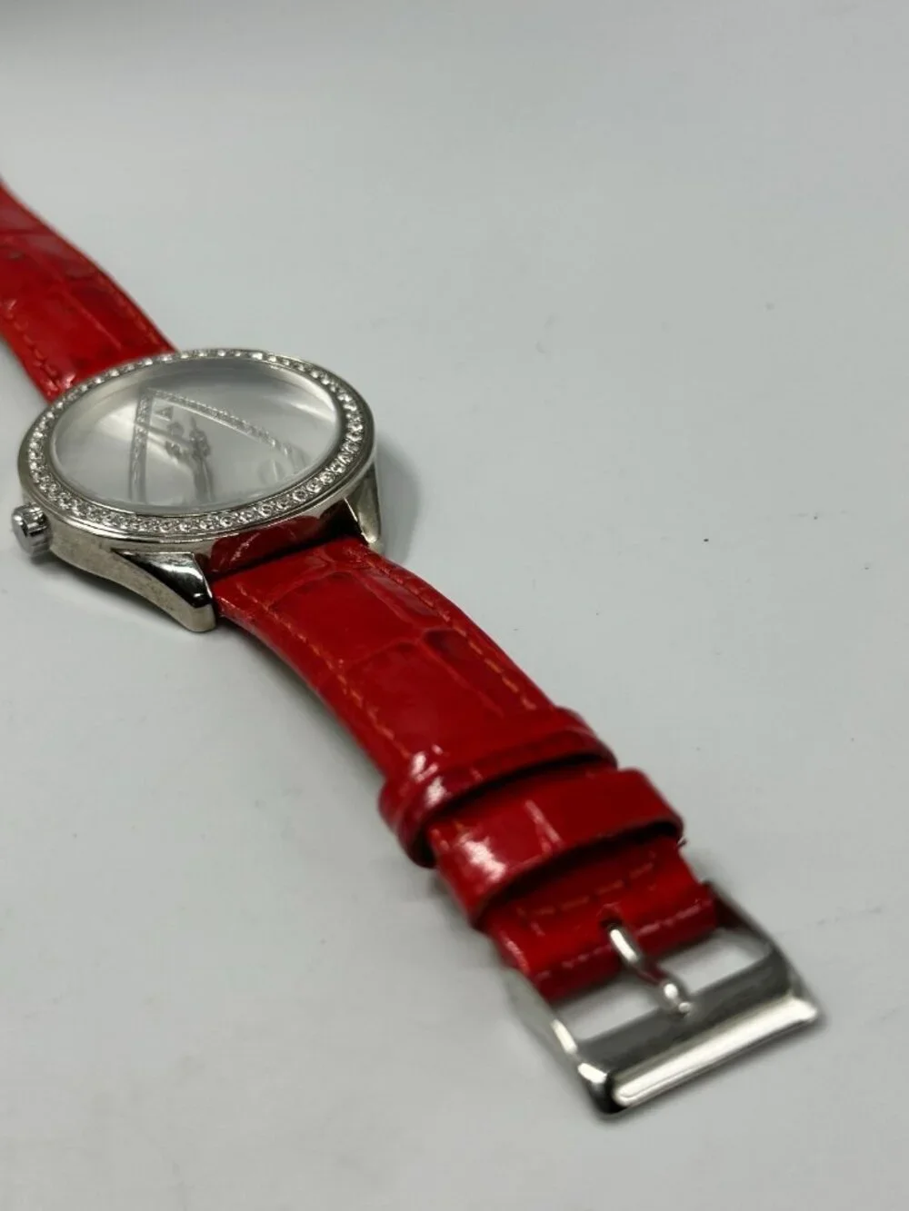Guess Watch Women Silver Tone Logo Dial 36MM Red Leather Band New Battery